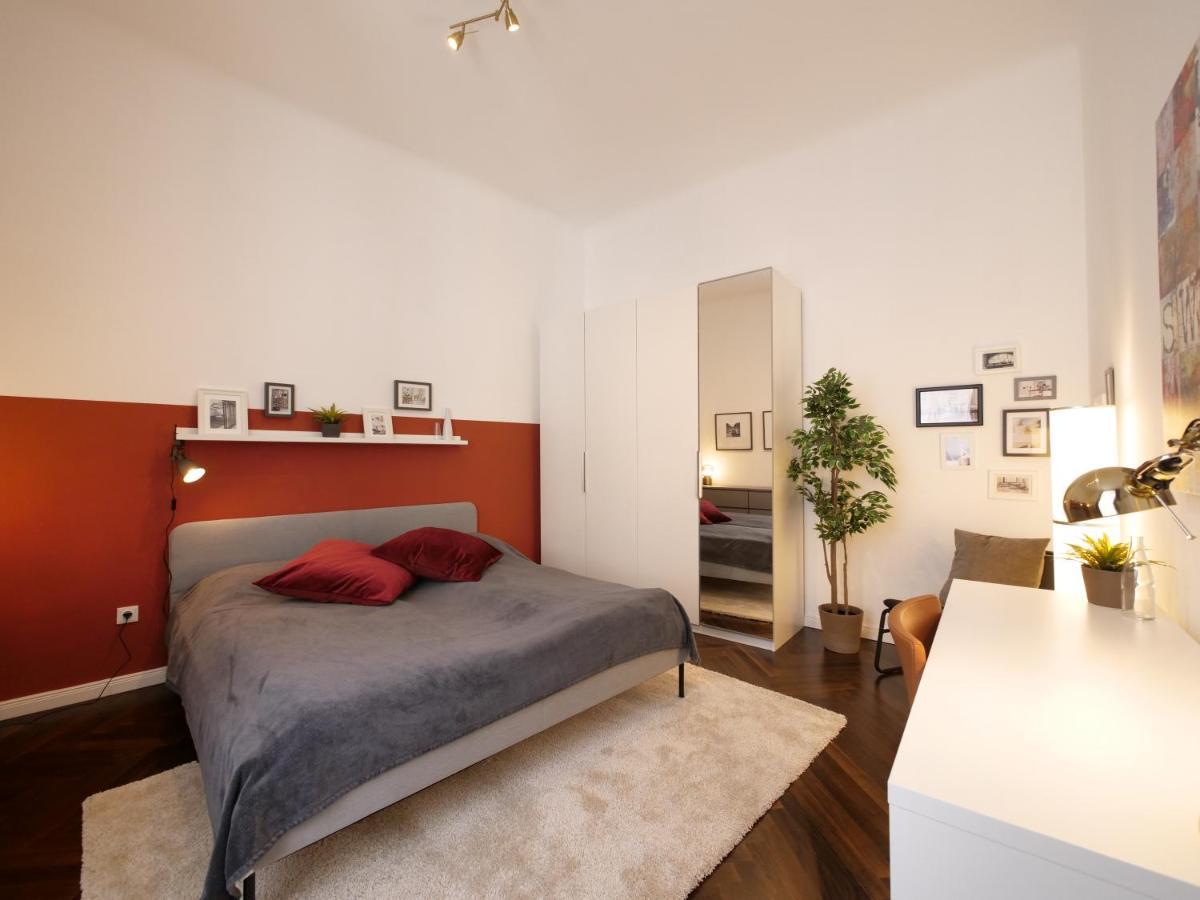 Stylish City Center Apartment Vienna Exterior photo